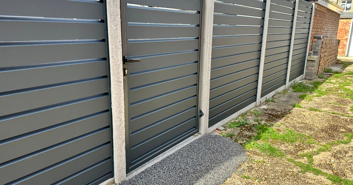 Fence Repair in Pompano Beach: When to Fix, When to Replace, and What It Costs
